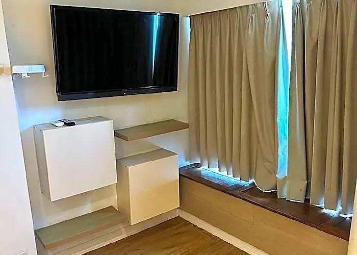 Hotel Cozi Modern Manille