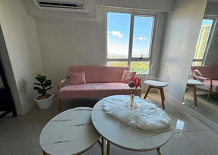 Cozi Modern 4*